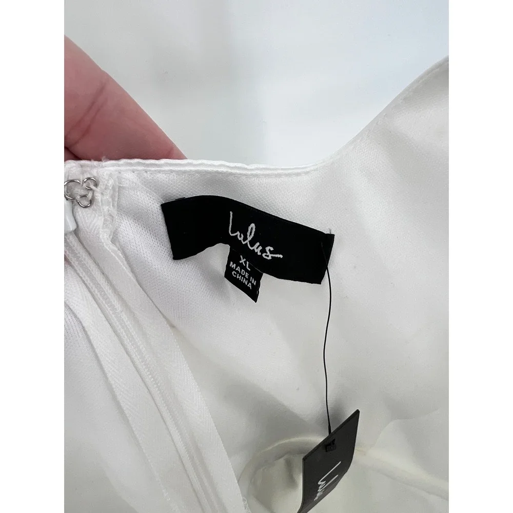 Lulus White Satin Bubble Hem Mini Dress Sleeveless Scoop Neck XL New - Picture 5 of 9